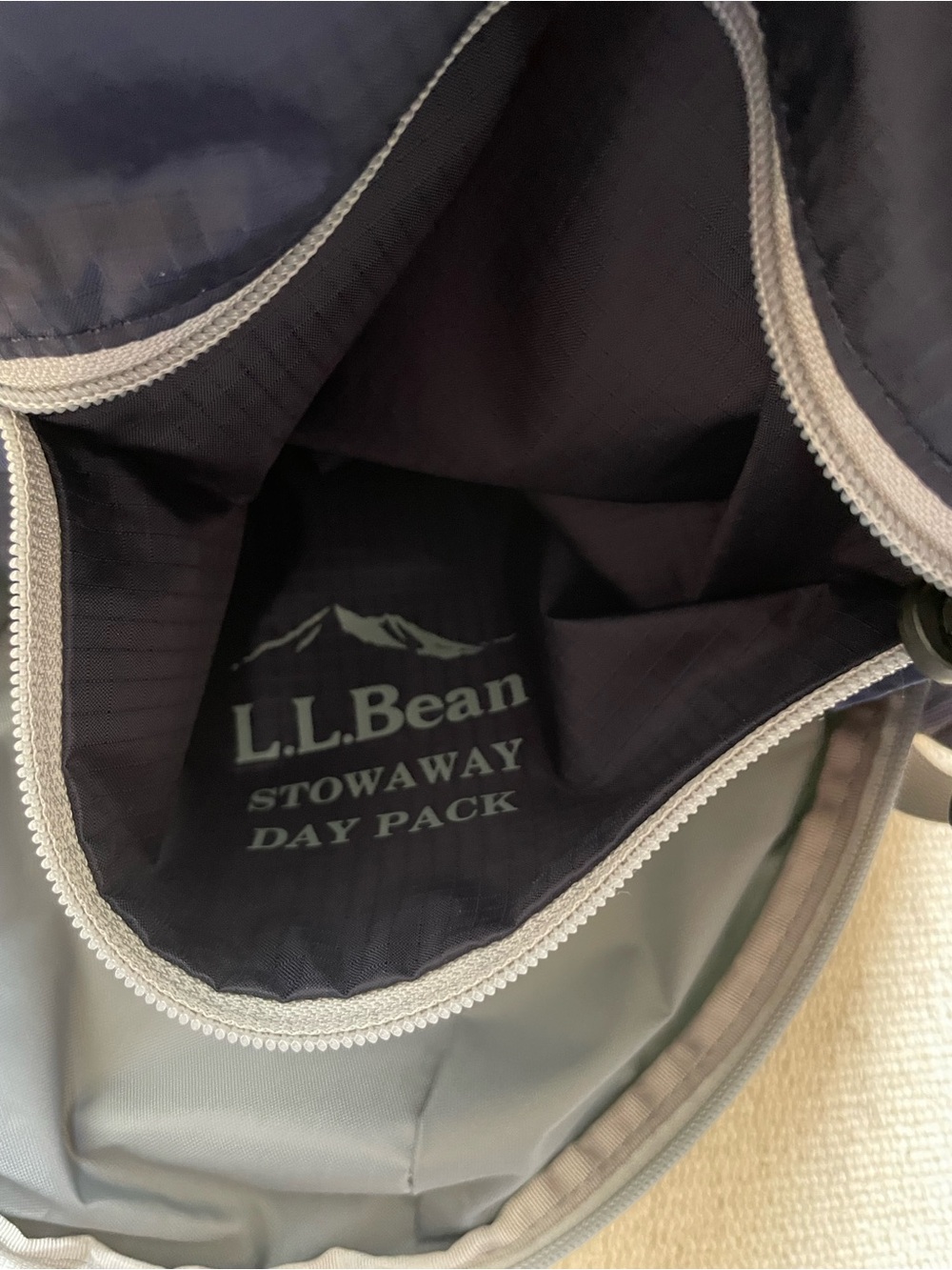 LL Bean Stowaway Backpack Day Pack Lightweight Trail Bike Ripstop - Picture 10 of 10